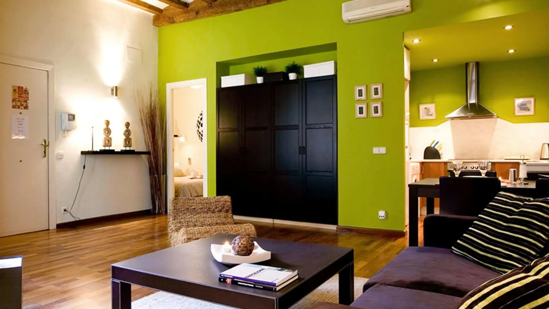 Sicilia Apartment Βαρκελώνη Ισπανία